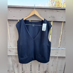 a new day Black Sleeveless V-Neck Shell Top with Front Pockets